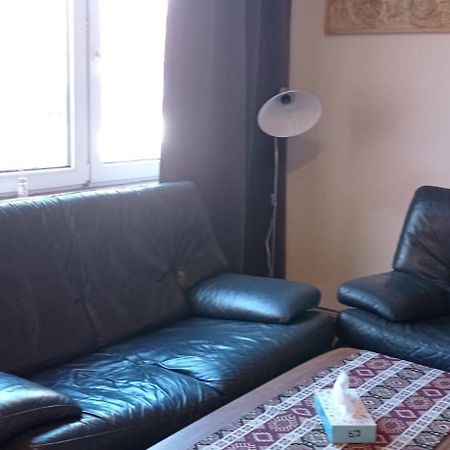 Cozy Studio In Hasselt Buitenkant foto